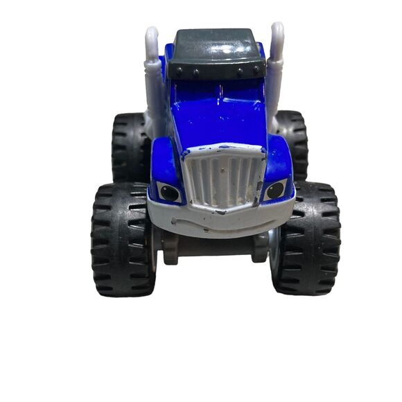 Blaze and the Monster Machines Crusher Blue Truck 2014 Diecast - Picture 1 of 6